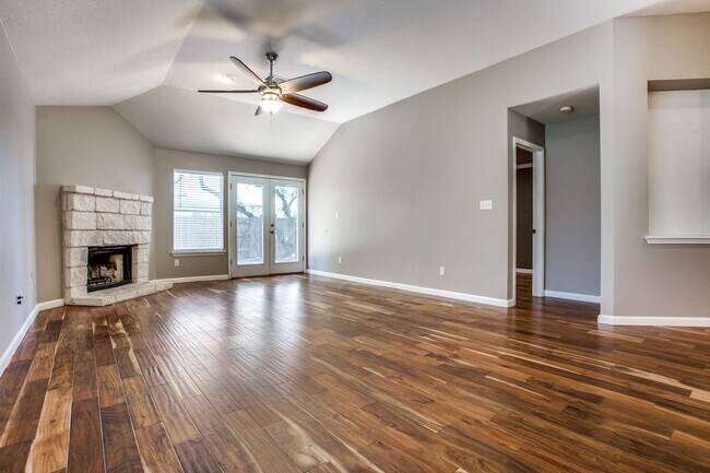 Photo - 1314 Brighton Bend Ln