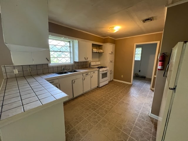 Photo - 1405 Lewis St