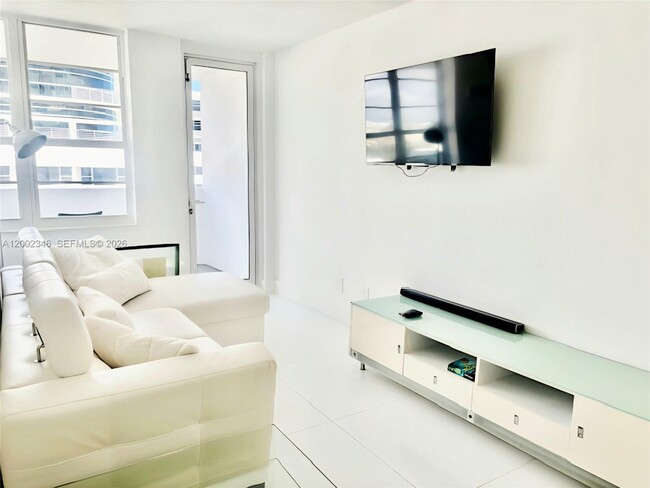 Photo - 100 Lincoln Rd Unit 927