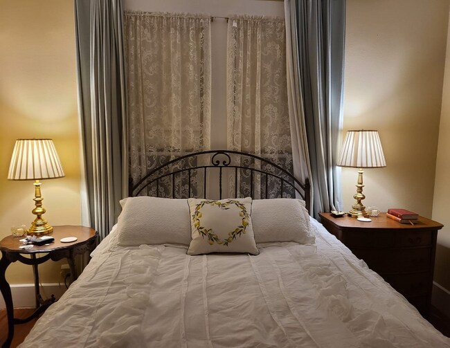 Photo - 819 Hackberry St Unidad J