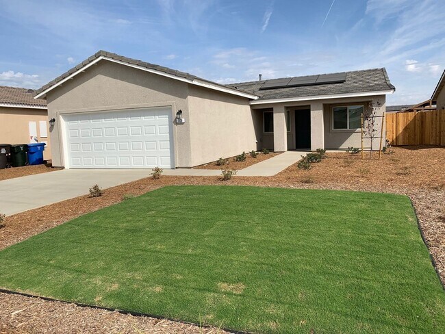 Amazing Property with Solar and more! - Amazing Property with Solar and more! House