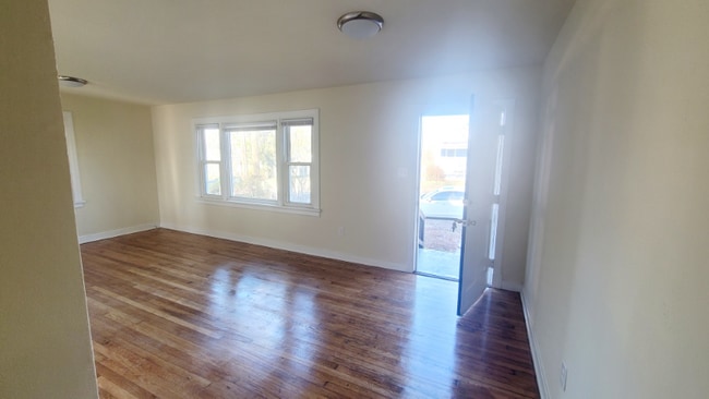 Photo - 2019 National St