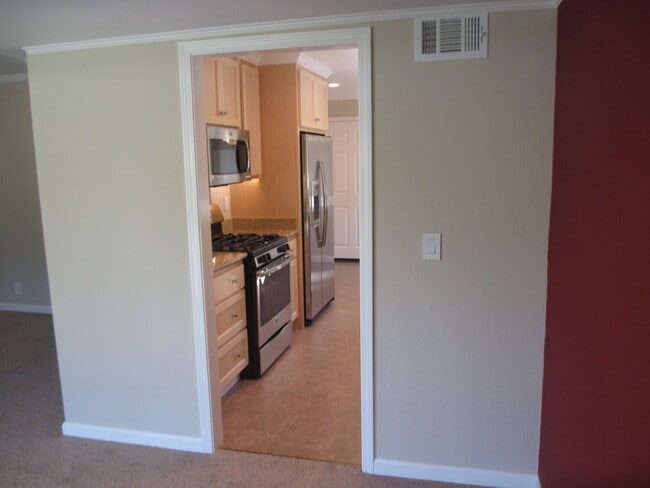 Photo - 1141 Dunford Way