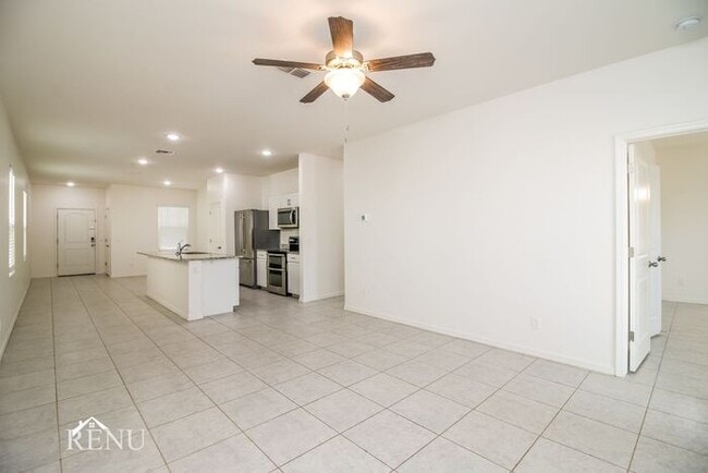 Photo - 35438 W San Capistrano Ave