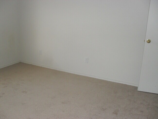 Photo - 304 Creek St Unit D