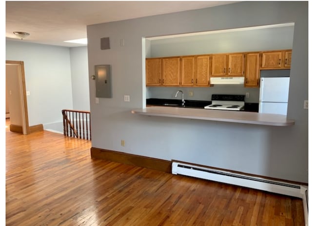 Photo - 89 E Brookline St