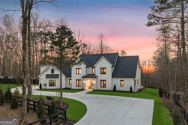 Building Photo - 2309 Dinsmore Rd