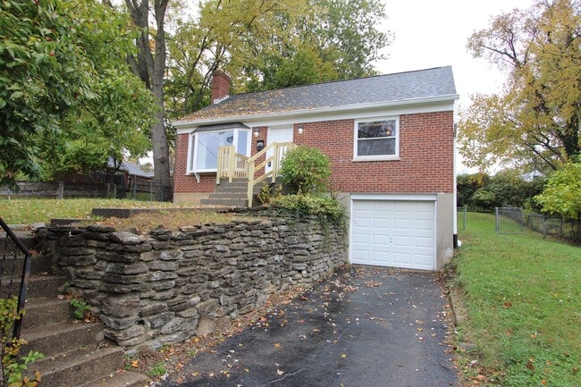 Photo - 2 Bedroom 1 Bathroom Multi Story Single Fa...