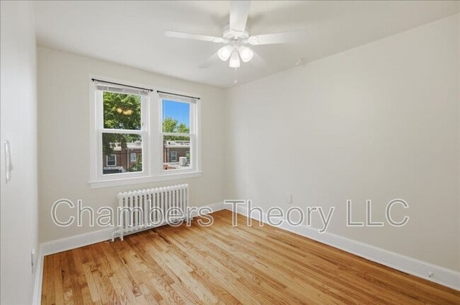 Photo - 2230 Observatory Pl NW