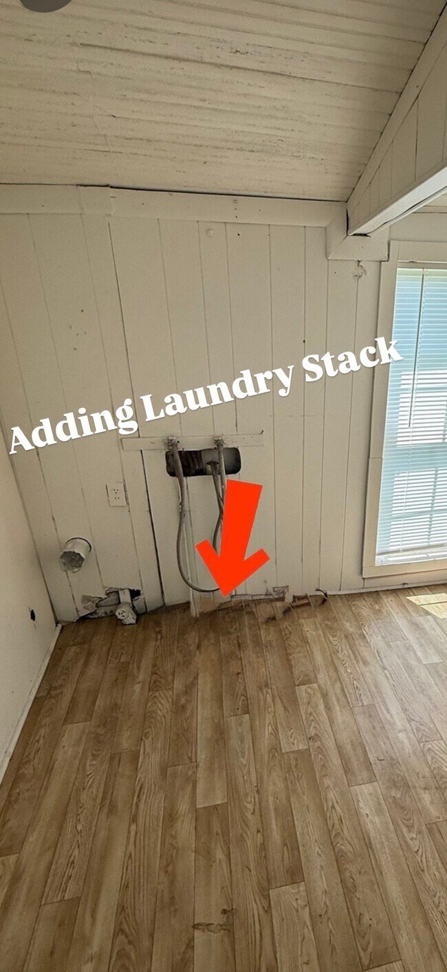 Photo - 839 N Spring St Unidad A