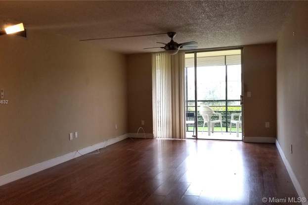 Photo - 3490 Foxcroft Rd Condo