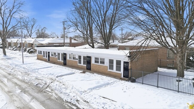 12300 S Elizabeth St