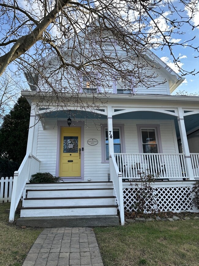 Photo - 74 Ramsdell St Casa