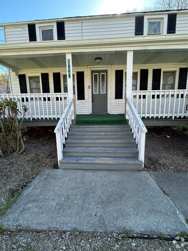 Building Photo - 864 NY-22 Rental