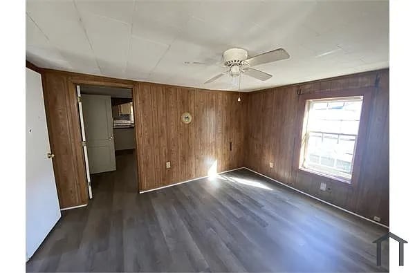 Photo - 204 St Matthews Rd