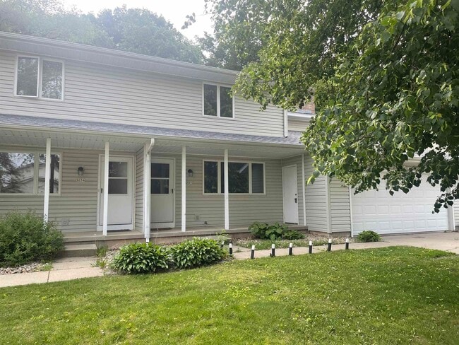 Building Photo - 3052 Acker St Rental