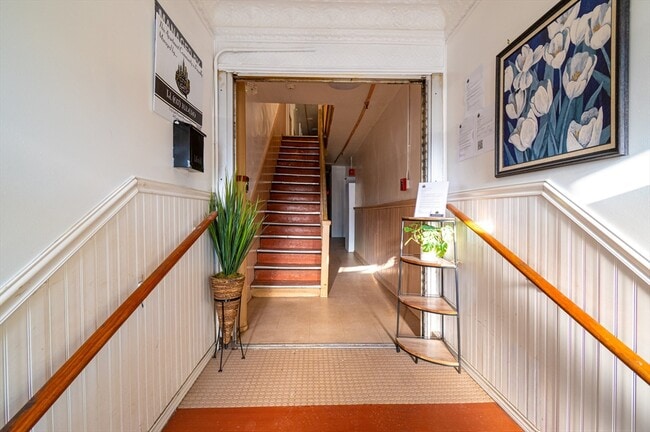 376 Washington St Unit 12