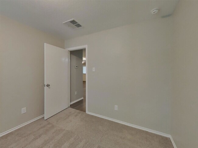 Photo - 1607 Katydid Ct