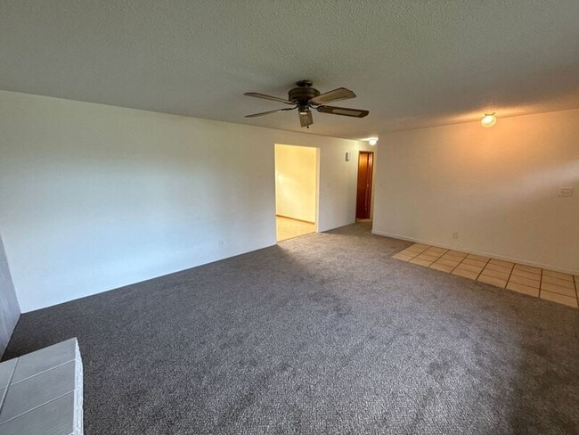 Photo - 1650 NW Highland Dr