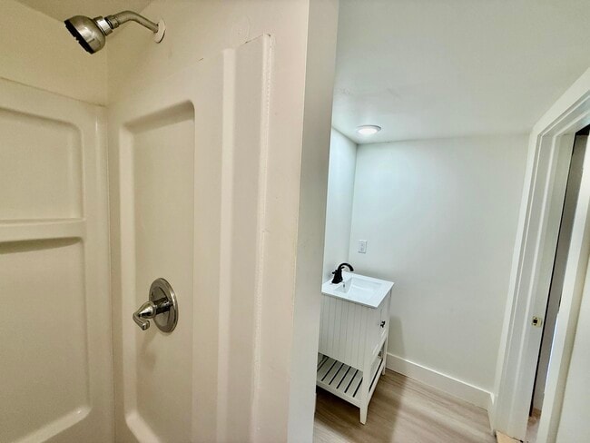 473 Maple St Unit 6