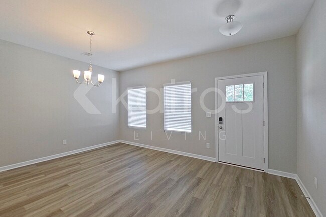 147 Williams Ln