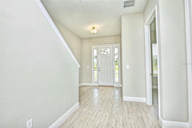 Photo - 6427 Cyrils Dr