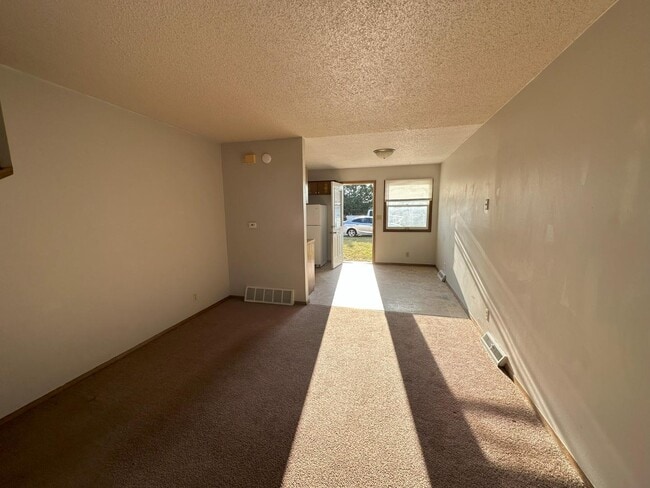 Photo - 32-46 Manor Drive - 42