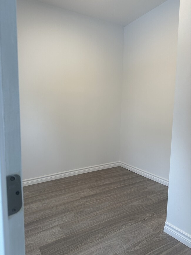 Photo - 97 Carleton St Unit 1