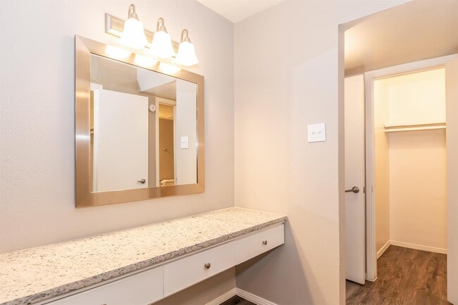 Photo - 1212 Hampshire Ln Unidad 238-1