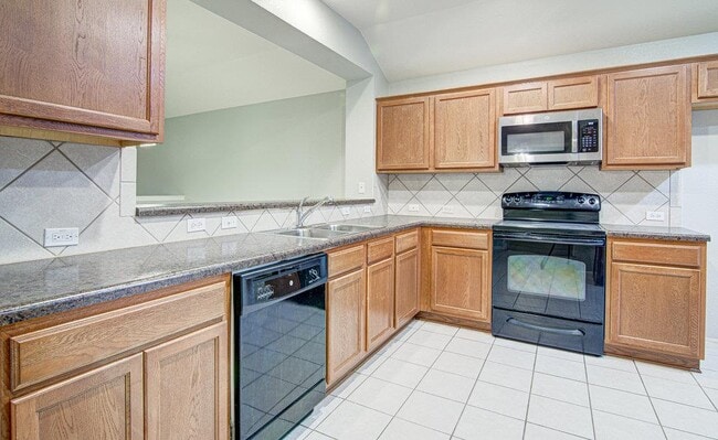 Photo - 7705 Pebble Creek Dr