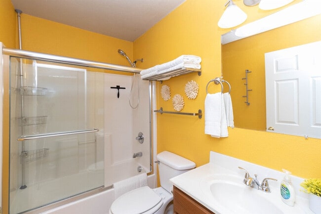 Photo - 12 Hannah Ln Unit SI ID1308978P