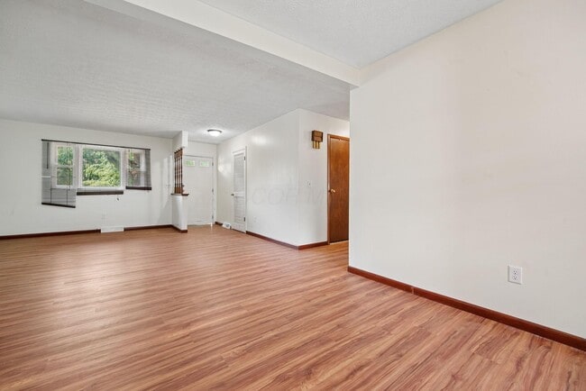Photo - 1806 Balsamridge Rd