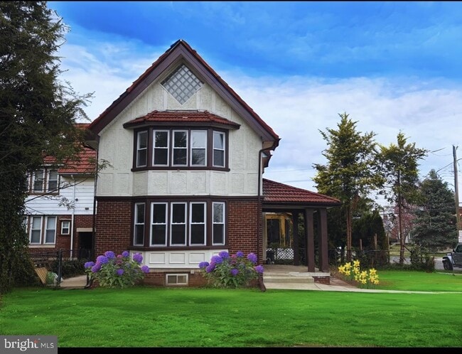 Photo - 917 Longacre Blvd Townhome