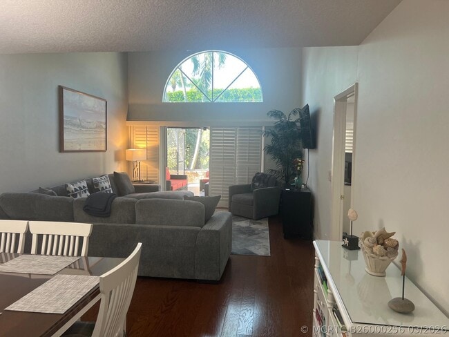 Photo - 1209 Ocean Dunes Cir