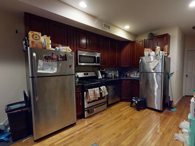 Photo - 623 S 42nd St