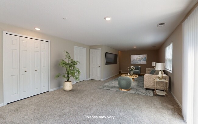 Photo - Killian Lakes Apartments and Townhomes