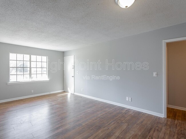 Photo - 125 Swafford Rd Unit B