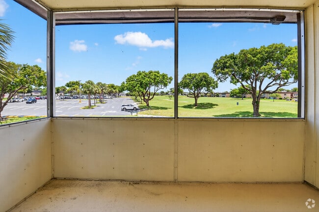 Building Photo - 752 Normandy Trail Rental