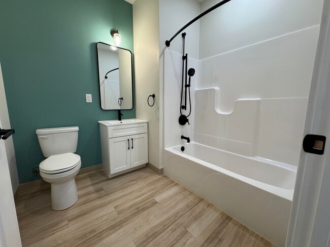 Photo - 6 Bridge St Unit 101