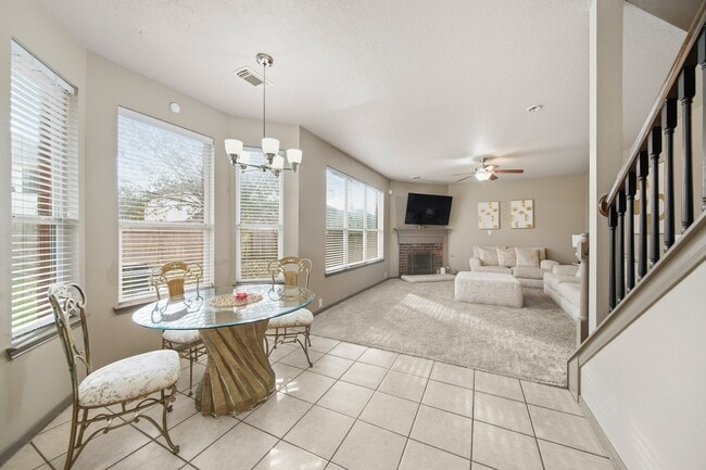 Photo - 8804 Sunforest Ln