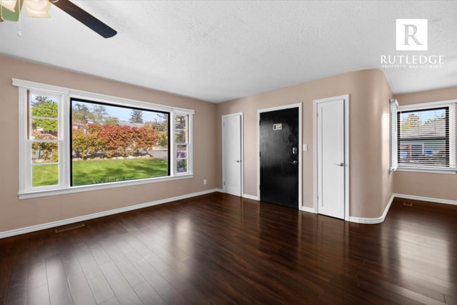 Photo - 2 Bed / 1 Bath Home with Large Deck