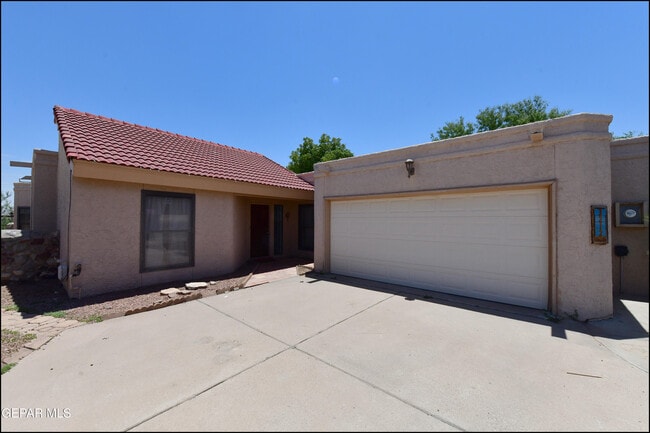Building Photo - 3212 Canyon Point Ln