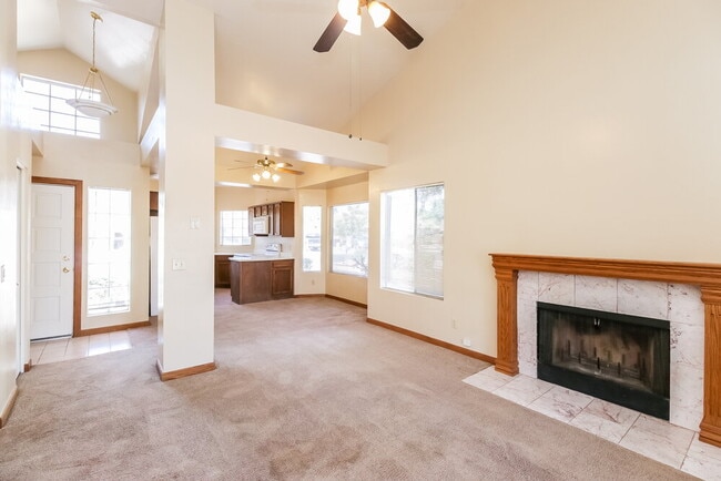 Photo - 6232 W Laredo St