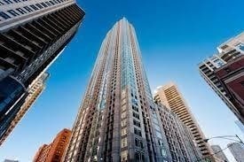 Building Photo - 33 W Ontario St Unit 26D Rental