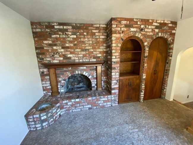 Photo - 1409 W Guava Ave Unidad B