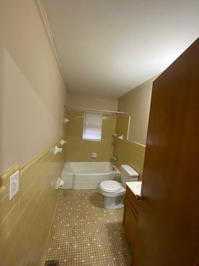 Photo - 3 Bed 2 Bath Brick House