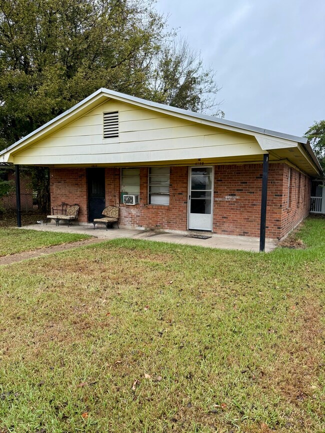 Photo - 1819 10th Ave N