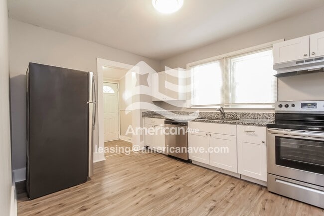 Photo - 105 Phillips St