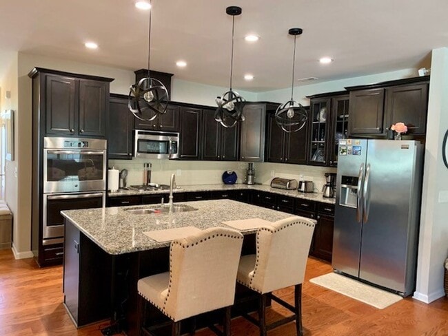 Photo - 130 Spring Pine Ln