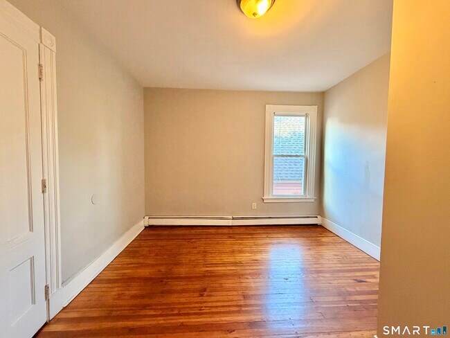 442 Poplar St